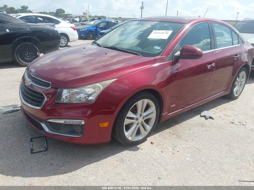 2015 Chevrolet Cruze VIN 1G1PG5SB6F7232729 IAAI salvage auction — SIDE, Salvage Title, sold $825 on 2026-07-12 (photo 2)