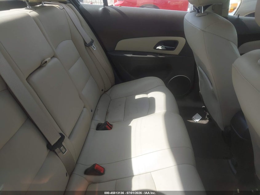 2015 Chevrolet Cruze VIN 1G1PG5SB6F7232729 IAAI salvage auction — SIDE, Salvage Title, sold $825 on 2026-07-12 (photo 8)