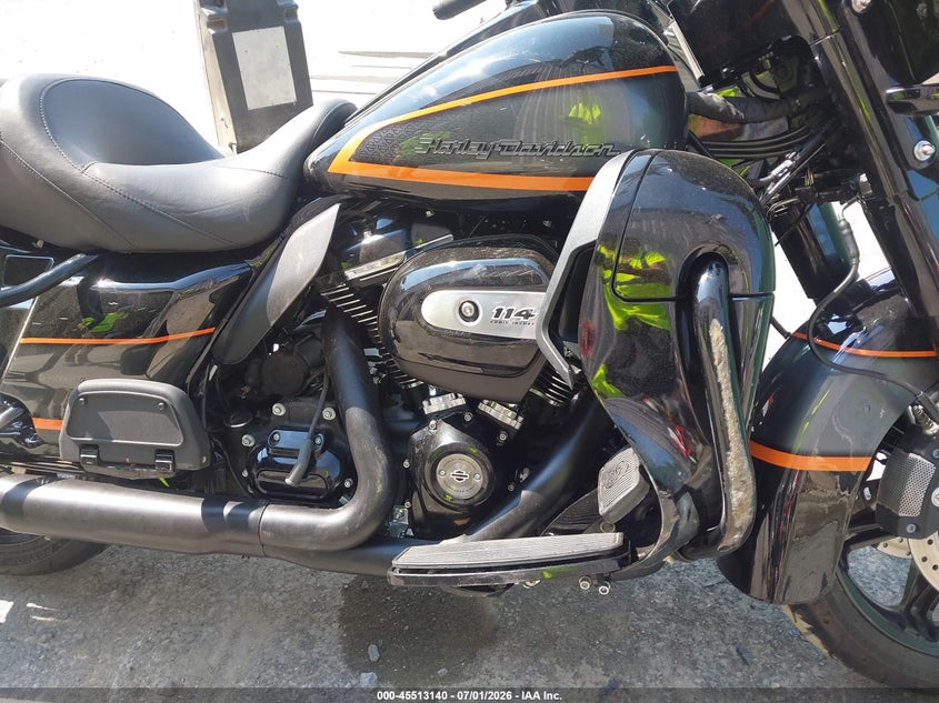 2022 Harley-davidson Electra glide VIN 1HD1KEF12NB666928 IAAI salvage auction — RIGHT FRONT, Salvage Title, sold $7,650 on 2026-07-28 (photo 8)