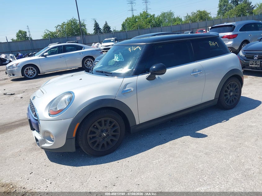 2015 Mini Hard top VIN WMWXP7C53F2A39818 IAAI salvage auction — HAIL, Salvage (Illinois), sold $2,000 on 2026-09-12 (photo 2)