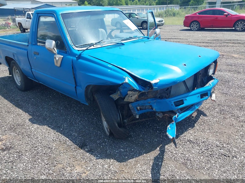 1986 Toyota Pickup VIN JT4RN50R3G0218853 IAAI salvage auction — RIGHT FRONT, Salvage (Idaho), sold $525 on 2026-07-28 (photo 6)