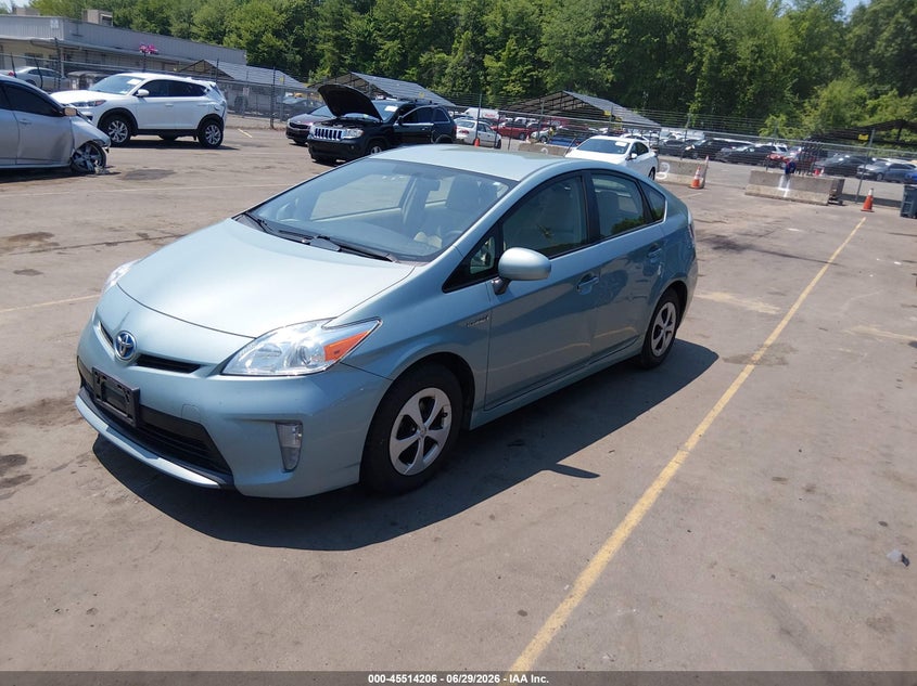 2014 Toyota Prius VIN JTDKN3DU0E1778860 IAAI salvage auction — NORMAL WEAR, Clear (Connecticut), sold $2,400 on 2026-07-09 (photo 2)