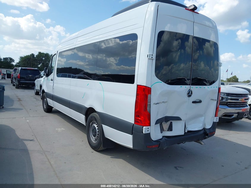 2026 Mercedes-benz Sprinter VIN W1Z4KGHY9TT605210 IAAI salvage auction — FRONT & REAR, Enterprise Vehicles Clear Only (Texas), sold $27,050 on 2026-07-28 (photo 3)