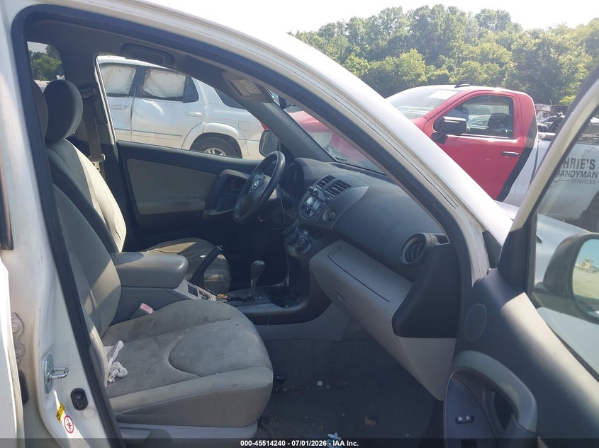 2009 Toyota Rav4 VIN JTMZF33V695005749 IAAI salvage auction — NORMAL WEAR, Clear (Tennessee), sold $2,000 on 2026-07-09 (photo 5)