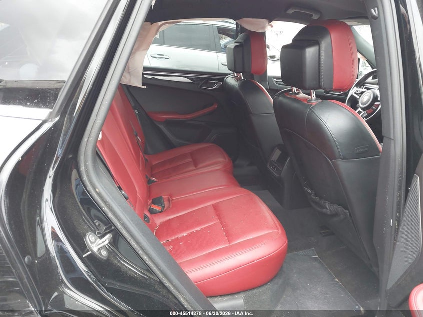 2015 Porsche Macan VIN WP1AB2A55FLB44279 IAAI salvage auction — ROLLOVER, Salvage (California), sold $1,650 on 2026-07-21 (photo 8)