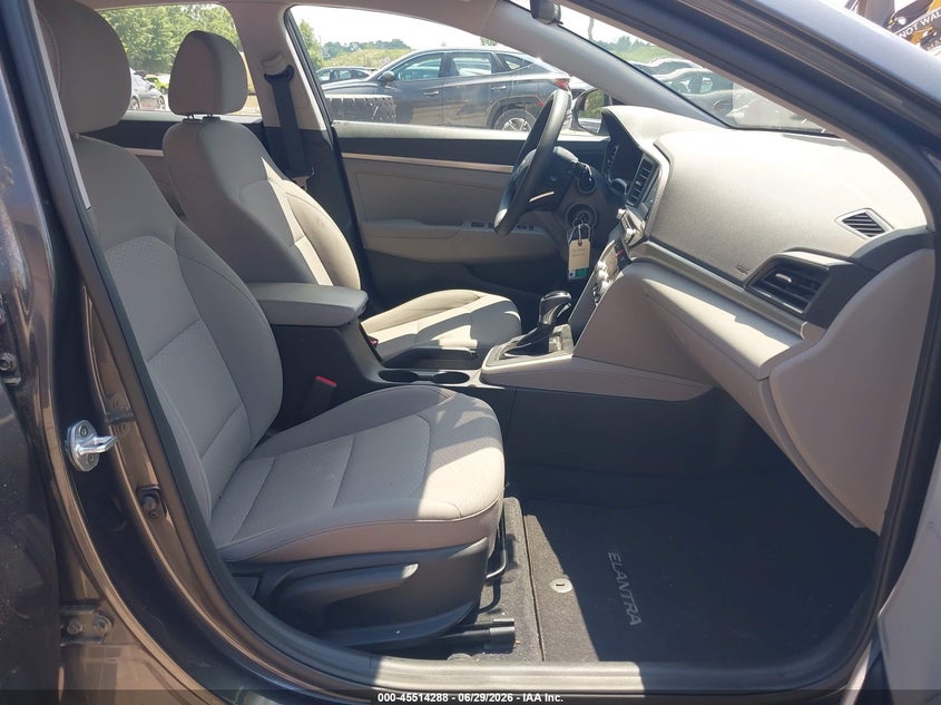 2020 Hyundai Elantra VIN 5NPD74LF2LH614110 IAAI salvage auction — NORMAL WEAR, Sf97 (New Hampshire), sold $10,000 on 2026-08-20 (photo 5)