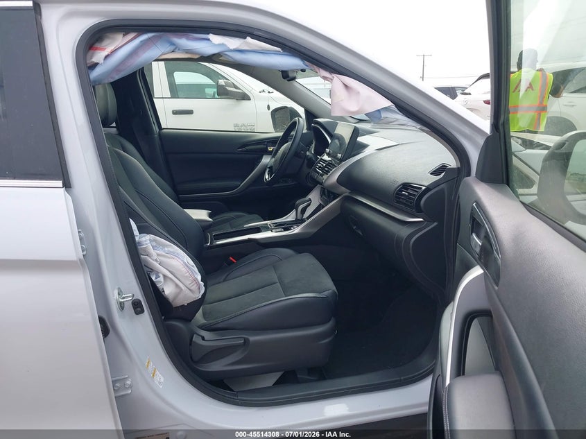 2025 Mitsubishi Eclipse cross VIN JA4ATWAA9SZ012307 IAAI salvage auction — RIGHT SIDE, Enterprise Vehicles Clear Only (Texas), sold $8,350 on 2026-07-28 (photo 5)