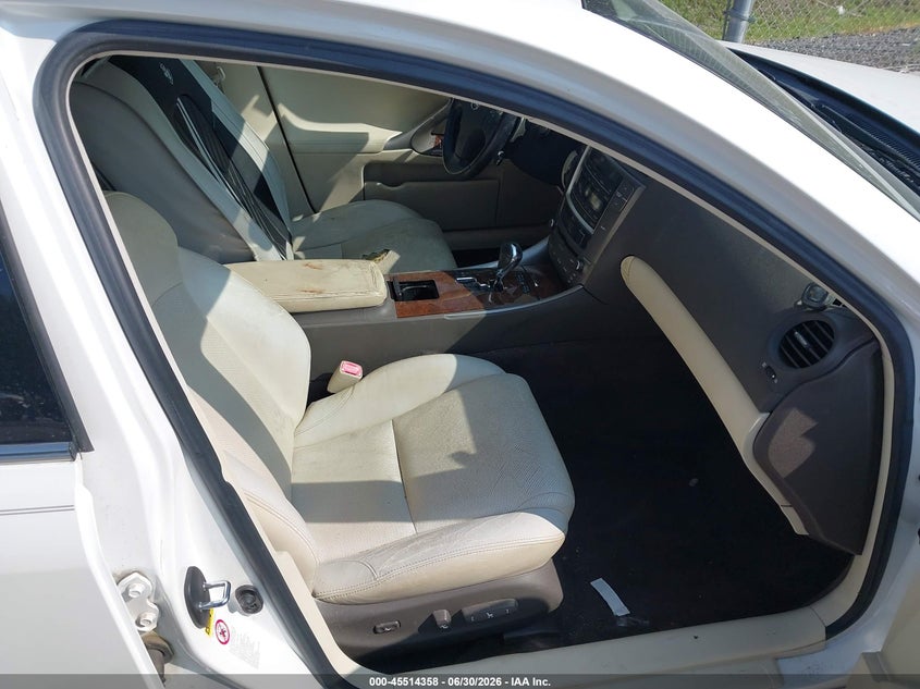 2010 Lexus Is 250 VIN JTHCF5C22A2032555 IAAI salvage auction — FRONT END, Clear (Virginia), sold $575 on 2026-07-22 (photo 5)