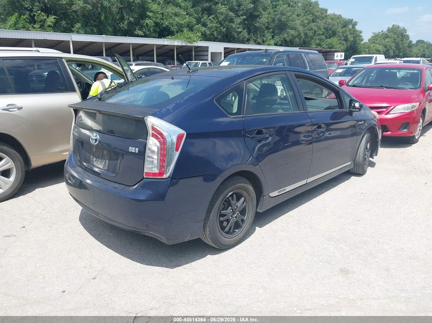 2012 Toyota Prius VIN JTDKN3DU6C1558250 IAAI salvage auction — NORMAL WEAR, Clear (Missouri), sold $975 on 2026-07-29 (photo 4)