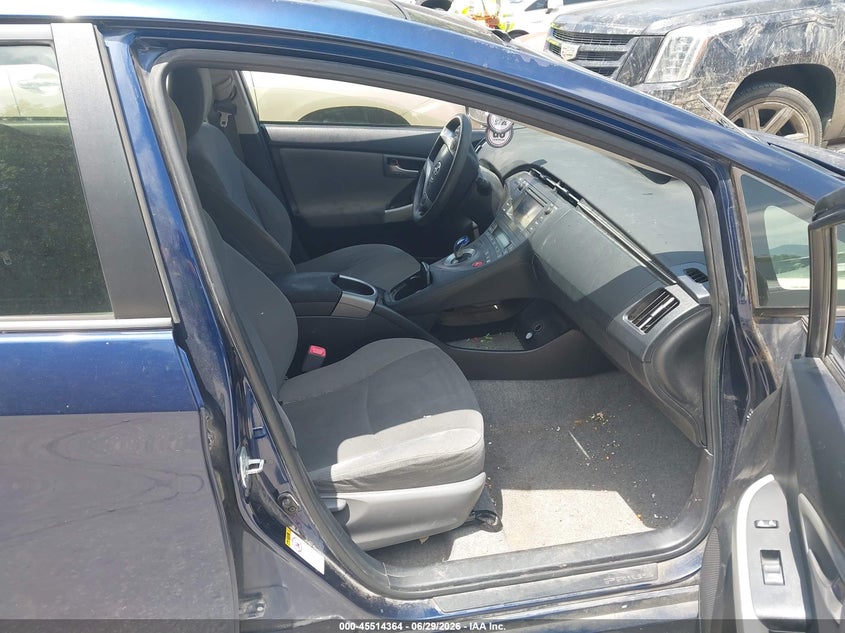 2012 Toyota Prius VIN JTDKN3DU6C1558250 IAAI salvage auction — NORMAL WEAR, Clear (Missouri), sold $975 on 2026-07-29 (photo 5)