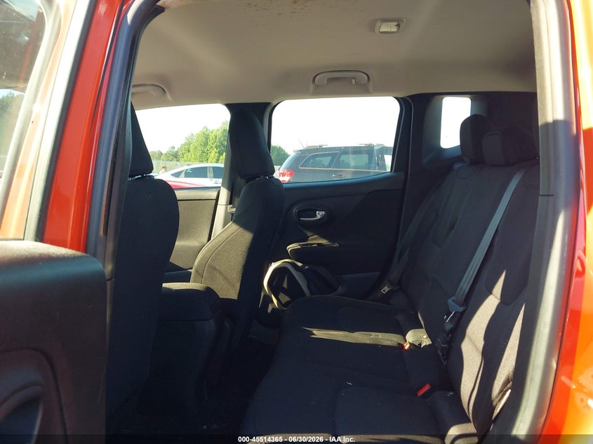 2015 Jeep Renegade VIN ZACCJAAH4FPC30986 IAAI salvage auction — NORMAL WEAR, Clear (North Carolina), sold $650 on 2026-07-29 (photo 8)