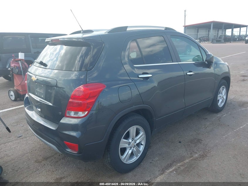 2018 Chevrolet Trax VIN KL7CJLSB2JB675636 IAAI salvage auction — REAR END, Regular (South Dakota), sold $1,750 on 2026-07-31 (photo 4)