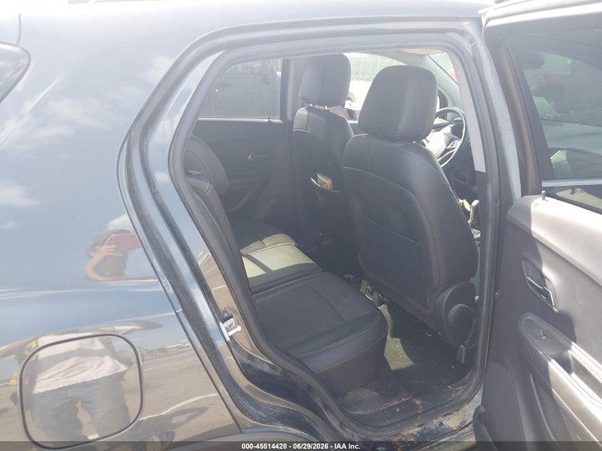 2018 Chevrolet Trax VIN KL7CJLSB2JB675636 IAAI salvage auction — REAR END, Regular (South Dakota), sold $1,750 on 2026-07-31 (photo 8)