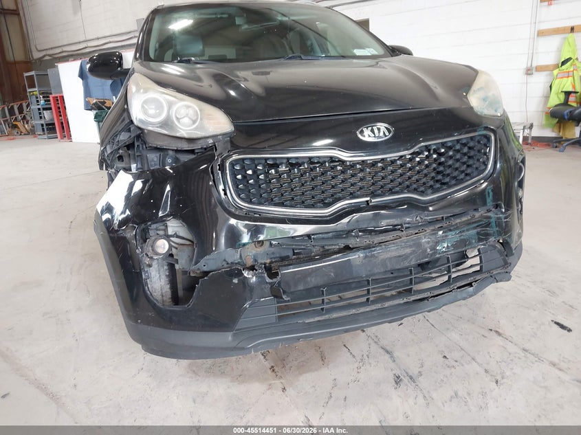 2017 Kia Sportage VIN KNDPN3AC3H7083405 IAAI salvage auction — LEFT REAR, Salvage Title, sold $2,400 on 2026-07-15 (photo 6)