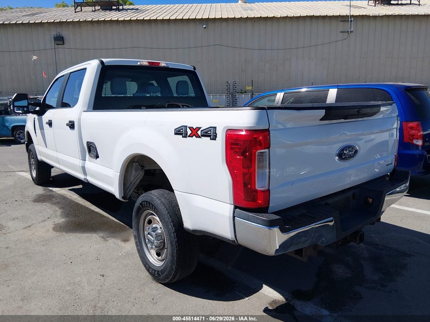 2019 Ford F-250 VIN 1FT7W2B67KEF30157 IAAI salvage auction — SIDE, SF97 (California), sold $20,000 on 2026-08-27 (photo 3)