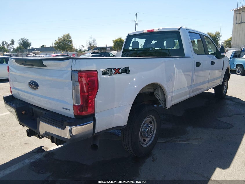 2019 Ford F-250 VIN 1FT7W2B67KEF30157 IAAI salvage auction — SIDE, SF97 (California), sold $20,000 on 2026-08-27 (photo 4)