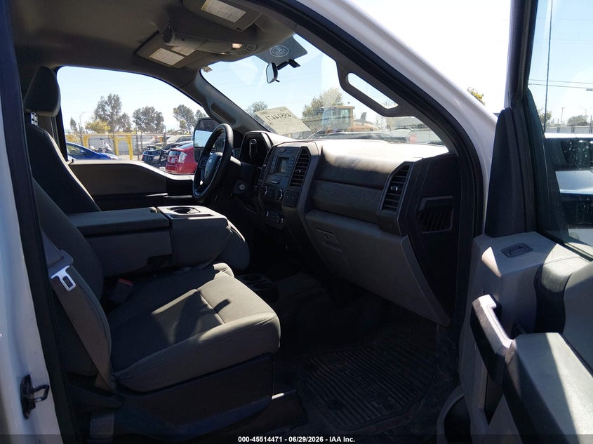 2019 Ford F-250 VIN 1FT7W2B67KEF30157 IAAI salvage auction — SIDE, SF97 (California), sold $20,000 on 2026-08-27 (photo 5)