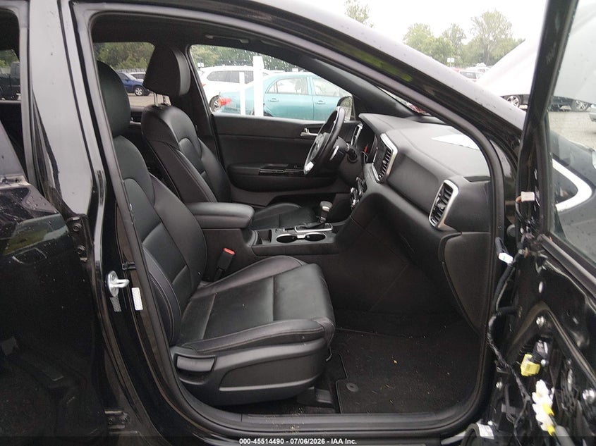 2020 Kia Sportage VIN KNDP6CAC6L7772666 IAAI salvage auction — SIDE, Salvage (New Jersey), sold $3,950 on 2026-07-31 (photo 5)