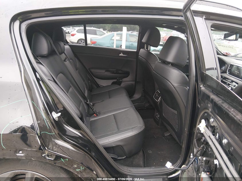 2020 Kia Sportage VIN KNDP6CAC6L7772666 IAAI salvage auction — SIDE, Salvage (New Jersey), sold $3,950 on 2026-07-31 (photo 8)