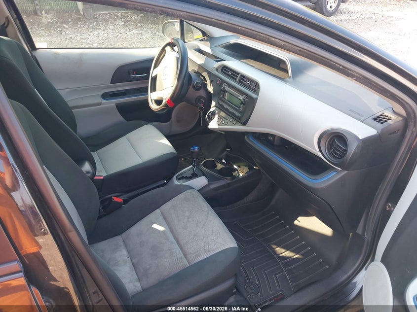 2012 Toyota Prius c VIN JTDKDTB31C1514069 IAAI salvage auction — RIGHT FRONT, Salvage (Pennsylvania), sold $900 on 2026-07-31 (photo 5)