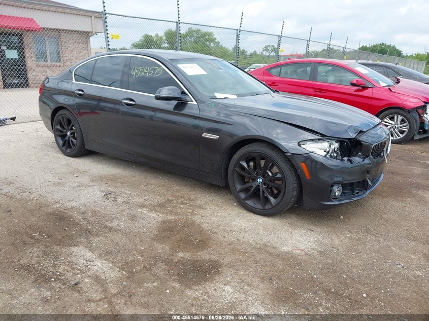 2016 BMW 5er VIN WBA5B3C57GG256840 IAAI salvage auction — FRONT END, Salvage Title, sold $2,750 on 2026-07-21 (photo 1)