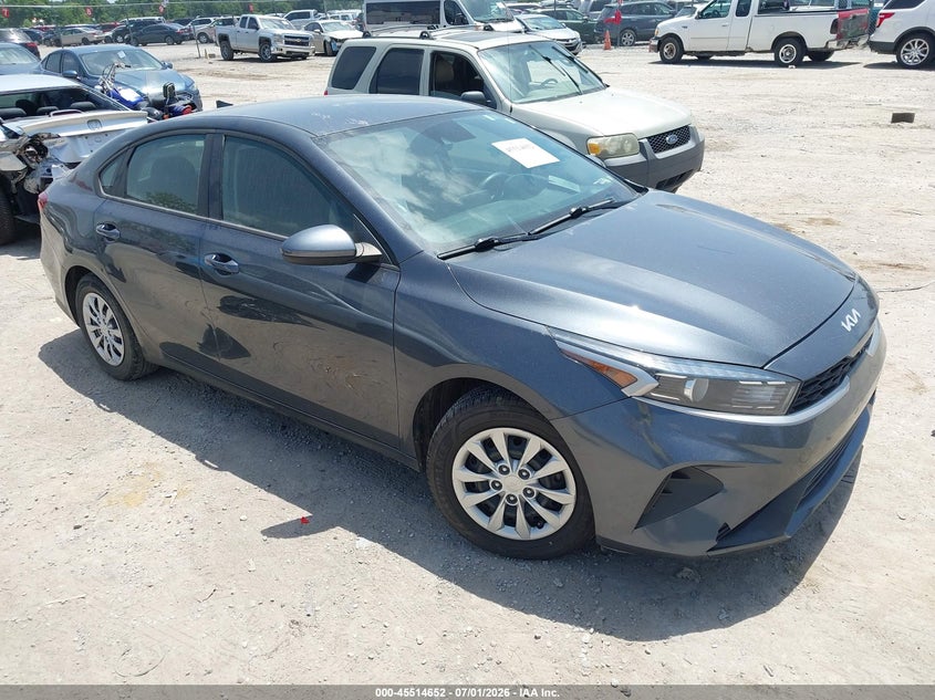 2023 Kia Forte VIN 3KPF24AD4PE536688 IAAI salvage auction — RIGHT SIDE, Salvage (Kentucky), sold $3,050 on 2026-09-10 (photo 1)