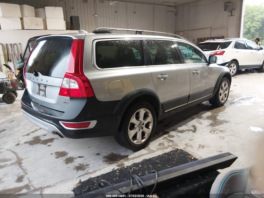 2010 Volvo Xc70 VIN YV4992BZ1A1084519 IAAI salvage auction — ENGINE DAMAGE, Junk Bill Of Sale Mv2459 (Wisconsin), sold $275 on 2026-08-05 (photo 4)