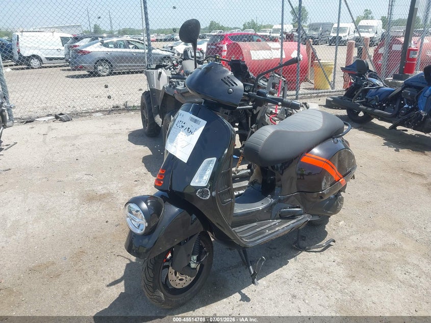 2024 Vespa - VIN ZAPMD39M2R5400380 IAAI salvage auction — SIDE, Salvage (Michigan), sold $525 on 2026-07-29 (photo 2)