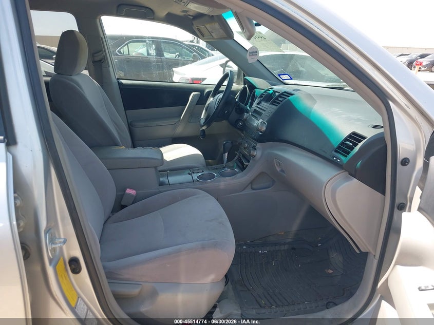 2008 Toyota Highlander VIN JTEES41A982069005 IAAI salvage auction — NORMAL WEAR, Original (Texas), sold $1,400 on 2026-07-20 (photo 5)