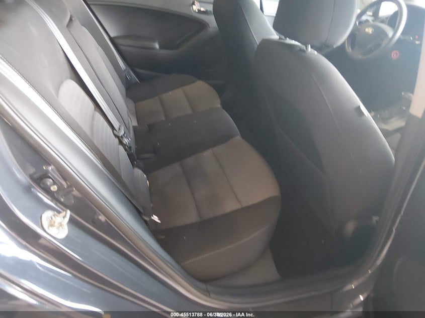 2016 Kia Forte VIN KNAFK5A88G5648816 IAAI salvage auction — NORMAL WEAR, Clear (Tennessee), sold $600 on 2026-07-29 (photo 8)