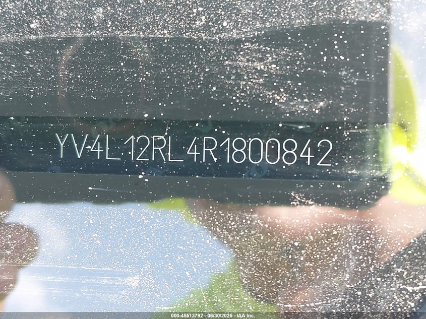 2024 Volvo Xc60 VIN YV4L12RL4R1800842 IAAI salvage auction — LEFT SIDE, Salvage (Virginia), sold $9,325 on 2026-08-11 (photo 9)