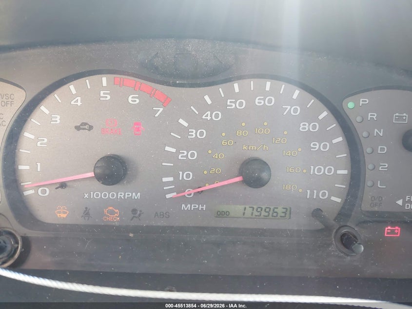 2003 Toyota Sequoia VIN 5TDBT48A83S151206 IAAI salvage auction — NORMAL WEAR, Salvage Title - Dealer (California), sold $475 on 2026-07-08 (photo 7)