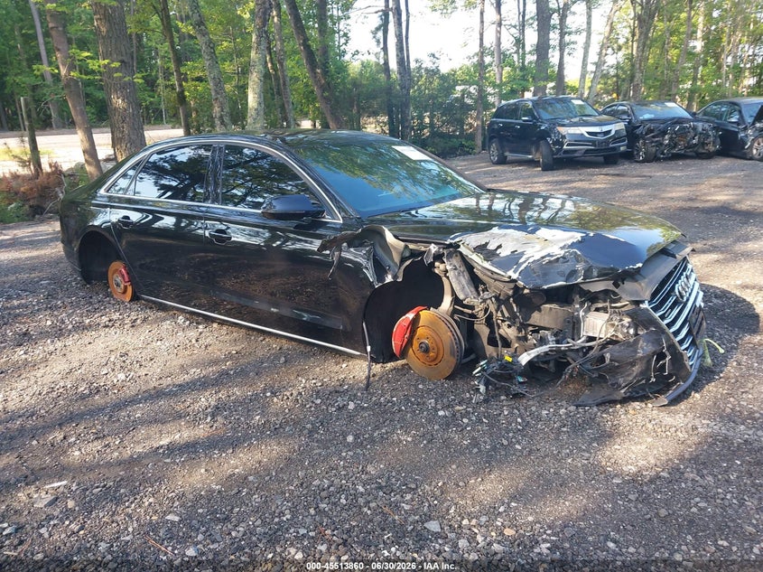 2013 Audi A8 VIN WAUR2AFD2DN019544 IAAI salvage auction — NORMAL WEAR, Clear (Virginia), sold $1,300 on 2026-07-28 (photo 1)
