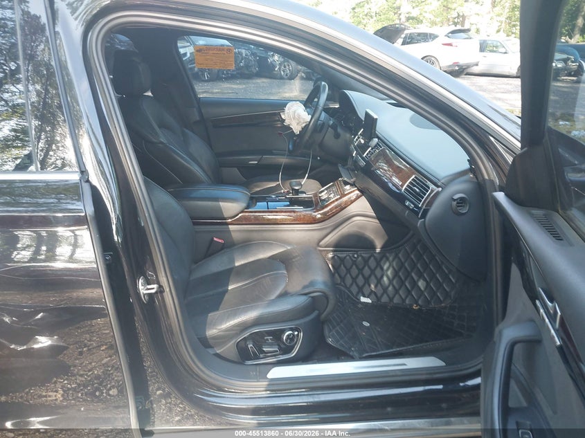 2013 Audi A8 VIN WAUR2AFD2DN019544 IAAI salvage auction — NORMAL WEAR, Clear (Virginia), sold $1,300 on 2026-07-28 (photo 5)
