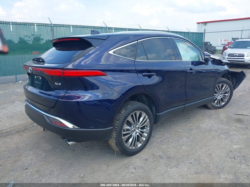 2024 Toyota Venza VIN JTEAAAAH4RJ188861 IAAI salvage auction — FRONT END, Salvage Title, sold $4,750 on 2026-07-21 (photo 4)
