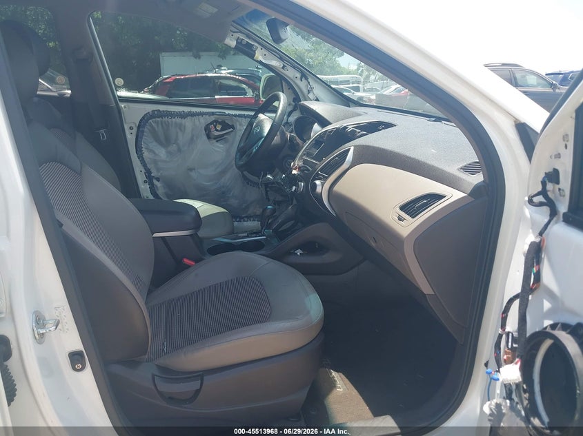 2013 Hyundai Tucson VIN KM8JU3AC9DU598456 IAAI salvage auction — NORMAL WEAR, Clear (Tennessee), sold $1,700 on 2026-07-30 (photo 5)