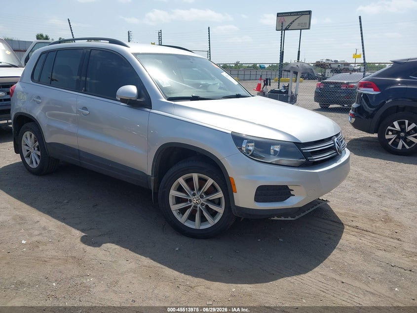 2018 Volkswagen Tiguan VIN WVGAV7AX4JK001860 IAAI salvage auction — NORMAL WEAR, Clear (Arkansas), sold $1,525 on 2026-07-29 (photo 1)