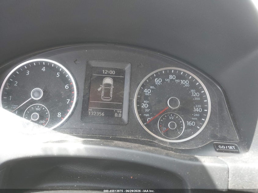 2018 Volkswagen Tiguan VIN WVGAV7AX4JK001860 IAAI salvage auction — NORMAL WEAR, Clear (Arkansas), sold $1,525 on 2026-07-29 (photo 7)