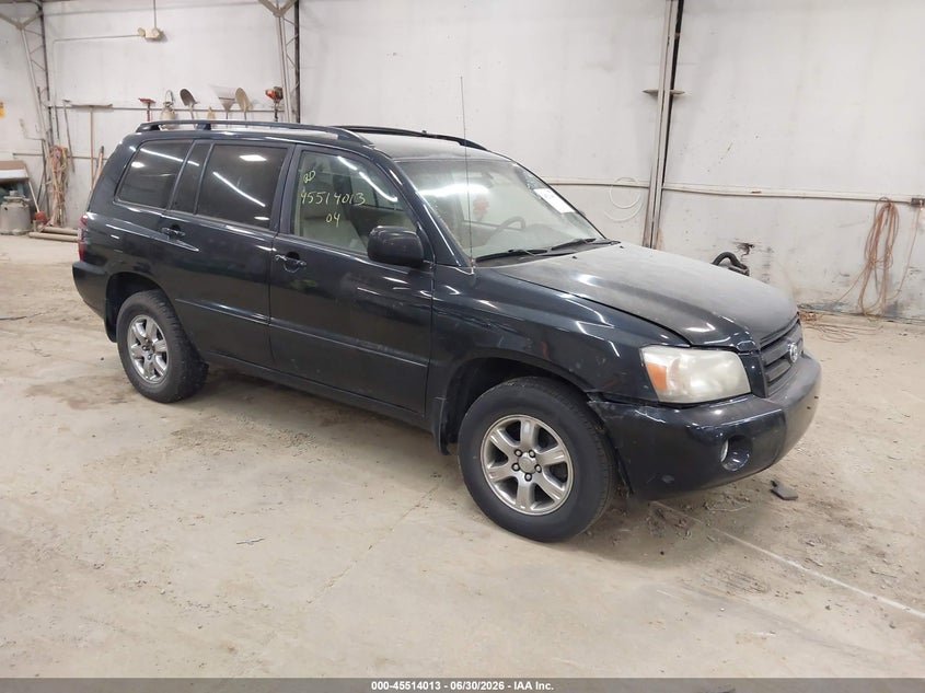 2004 Toyota Highlander VIN JTEEP21A340047819 IAAI salvage auction — NORMAL WEAR, Clear (Pennsylvania), sold $700 on 2026-07-09 (photo 1)