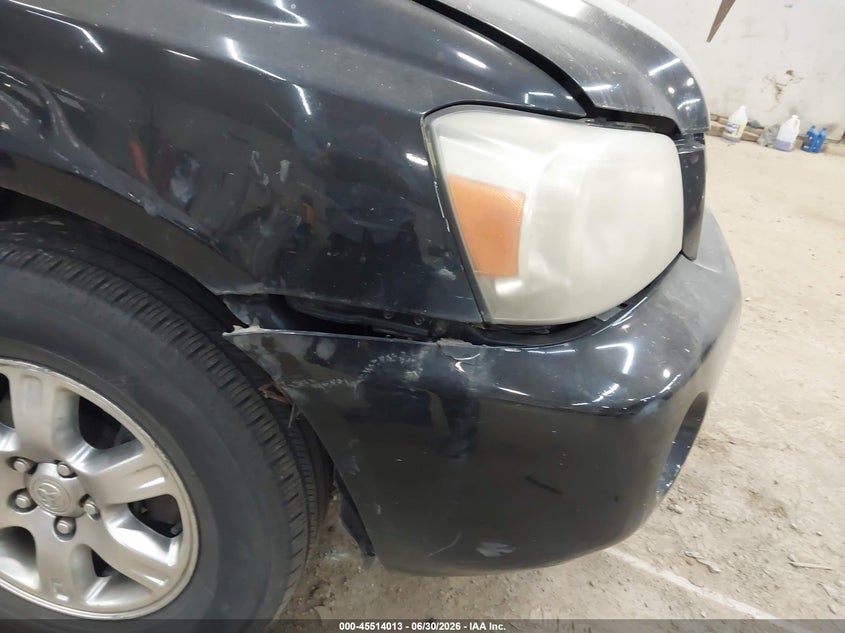 2004 Toyota Highlander VIN JTEEP21A340047819 IAAI salvage auction — NORMAL WEAR, Clear (Pennsylvania), sold $700 on 2026-07-09 (photo 6)