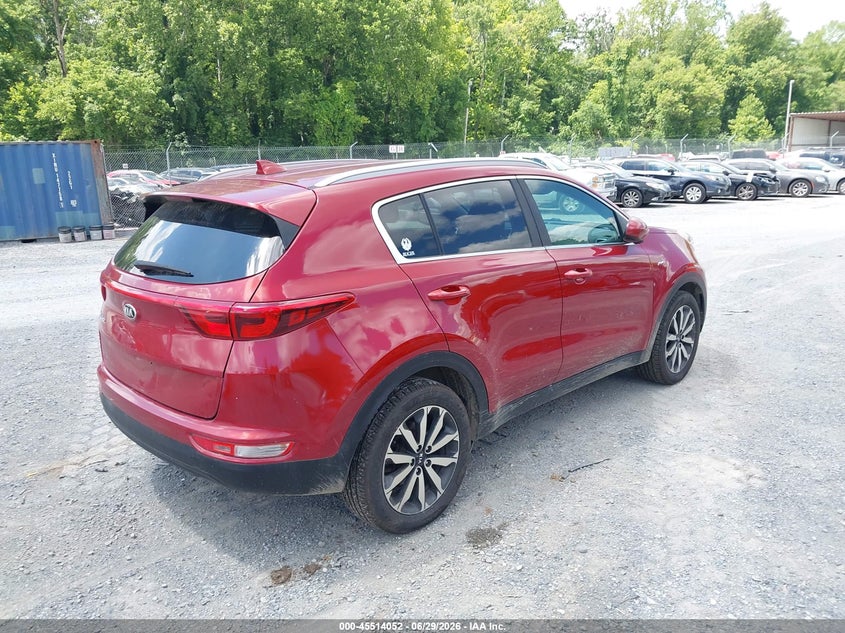 2017 Kia Sportage VIN KNDPMCAC9H7239563 IAAI salvage auction — NORMAL WEAR, Clear (Virginia), sold $1,900 on 2026-07-28 (photo 4)