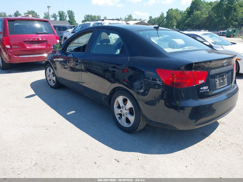 2010 Kia Forte VIN KNAFU4A29A5253583 IAAI salvage auction — NORMAL WEAR, Clear (Maryland), sold $475 on 2026-07-16 (photo 3)