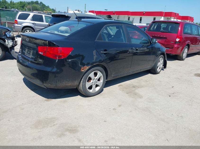 2010 Kia Forte VIN KNAFU4A29A5253583 IAAI salvage auction — NORMAL WEAR, Clear (Maryland), sold $475 on 2026-07-16 (photo 4)