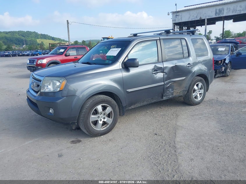 2011 Honda Pilot VIN 5FNYF4H5XBB042348 IAAI salvage auction — SIDE, Salvage (Pennsylvania), sold $825 on 2026-07-10 (photo 2)