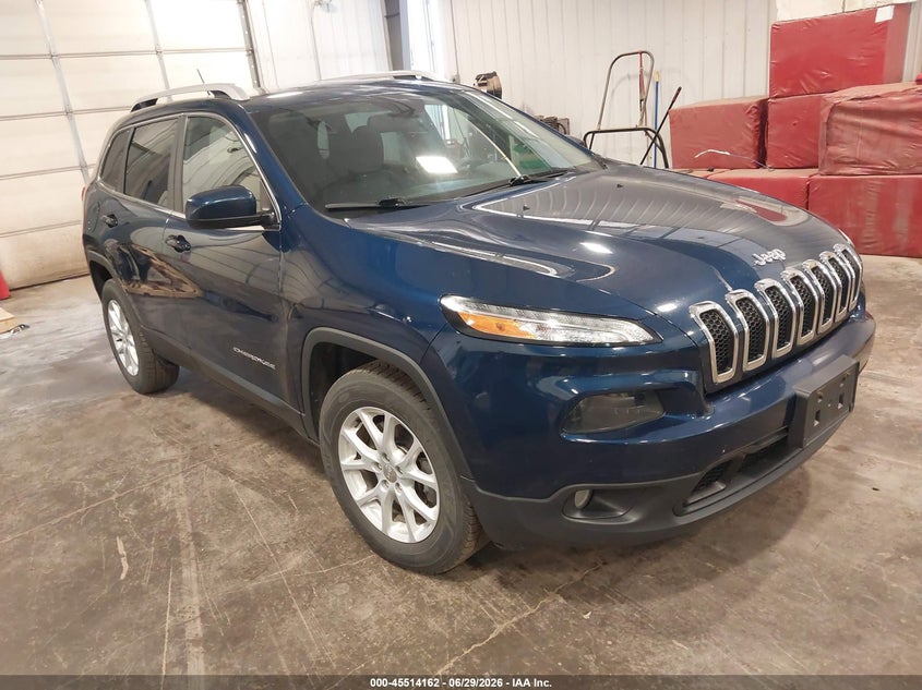 2018 Jeep Cherokee VIN 1C4PJMCB2JD531887 — IAAI salvage auction photo