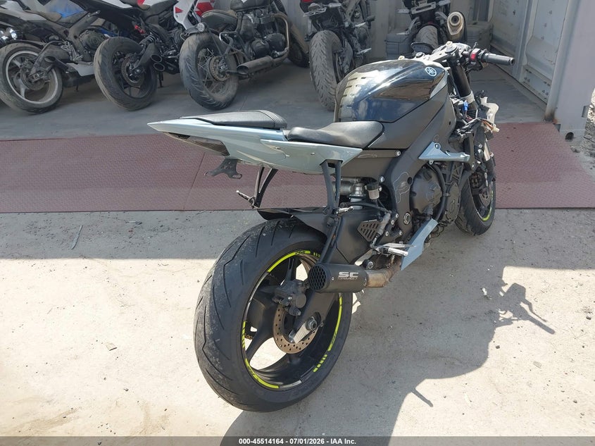 2012 Yamaha Yzf VIN JYARJ16Y0CA006298 IAAI salvage auction — FRONT END, Salvage Title, sold $2,450 on 2026-07-22 (photo 4)