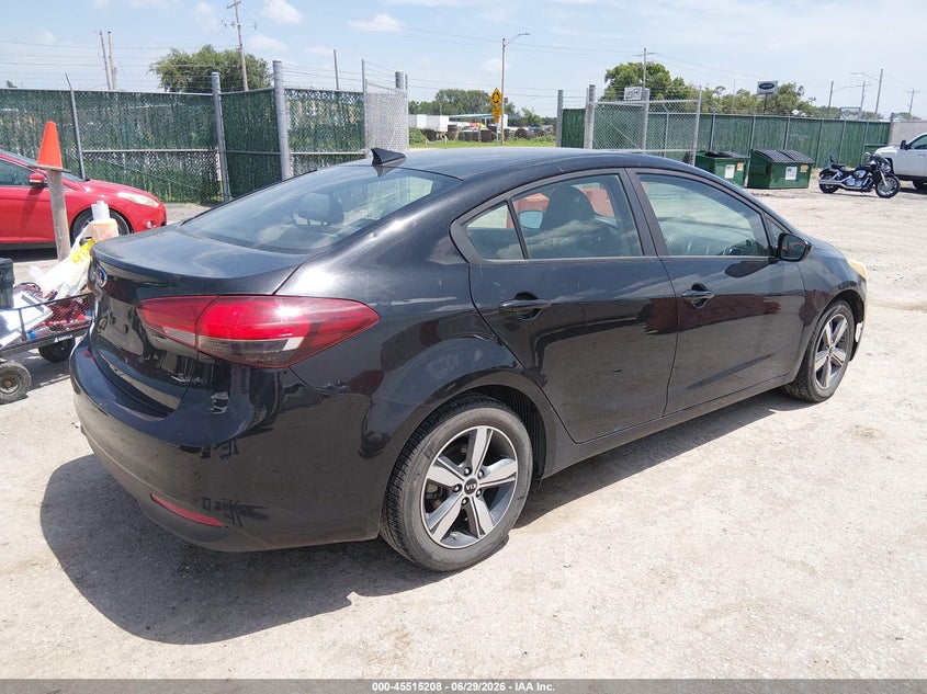 2018 Kia Forte VIN 3KPFL4A76JE233359 IAAI salvage auction — NORMAL WEAR, Clear (Kansas), sold $1,350 on 2026-07-31 (photo 4)