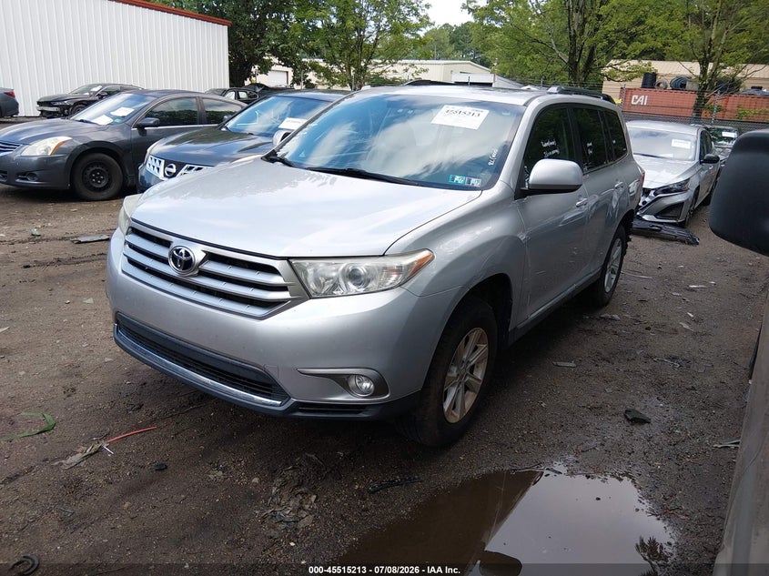 2013 Toyota Highlander VIN 5TDBK3EH5DS220269 IAAI salvage auction — REAR END, Clear (Virginia), sold $4,750 on 2026-07-16 (photo 2)