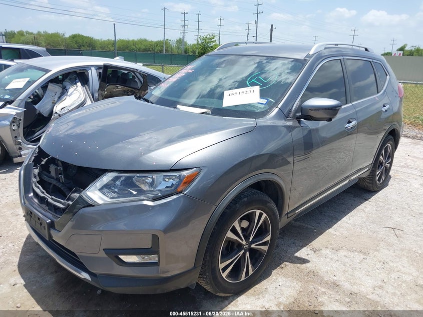2018 Nissan Rogue VIN JN8AT2MV0JW318233 IAAI salvage auction — SIDE, Salvage Title, sold $2,500 on 2026-08-02 (photo 2)