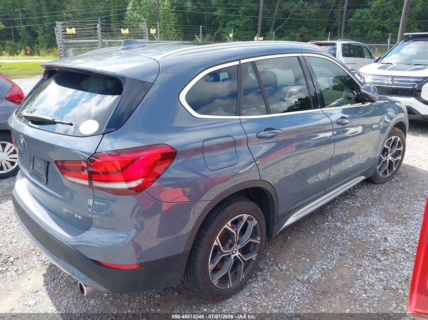 2020 BMW X1 VIN WBXJG7C06L5P25861 IAAI salvage auction — WATER/FLOOD, Flood (Mississippi), sold $4,900 on 2026-07-31 (photo 4)